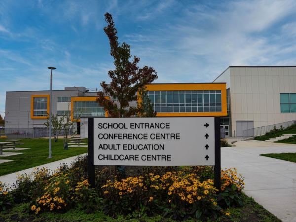 Burnaby North Secondary School Gebäude