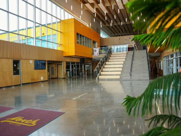 Burnaby North Secondary School Bibliothek