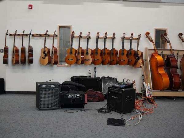 Burnaby North Secondary School Musikraum