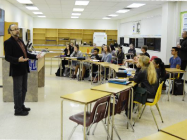 Lethbridge Collegiate Institute Tänzer