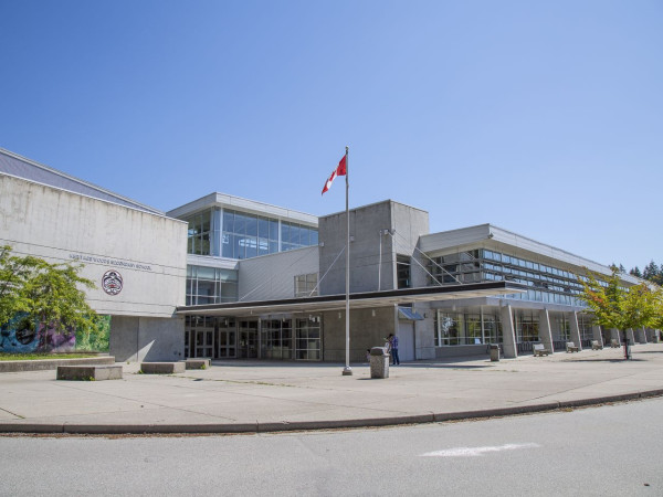 Heritage Woods Secondary School Building