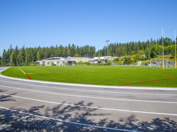 Heritage Woods Secondary School Entrance