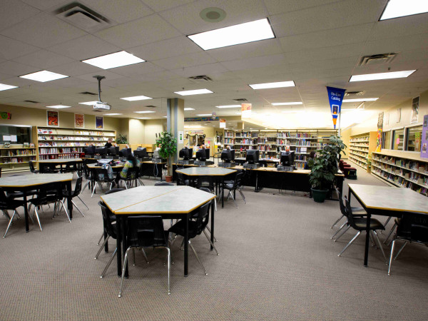 Burnaby Mountain Secondary School Bibliothek