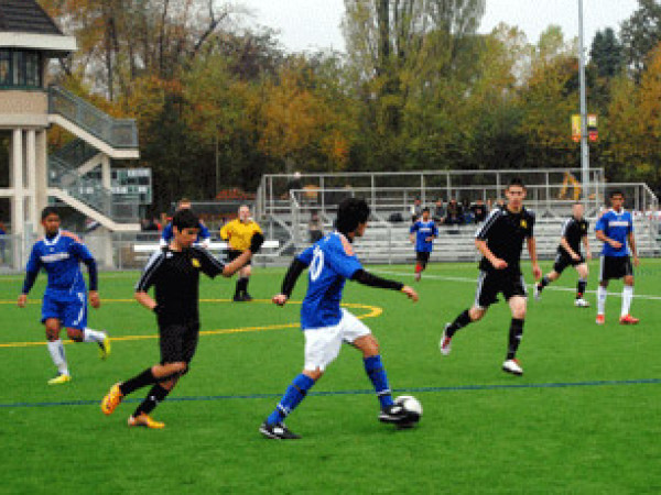 Cariboo Hill Secondary School Fußballfeld