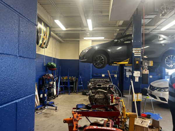 Nantyr Shores Secondary School Auto Werkstatt