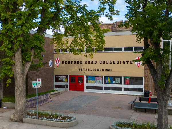Bedford Road Collegiate Schuleingang