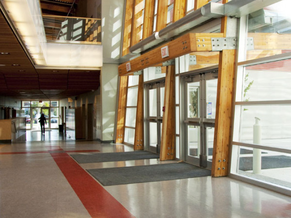 Sutherland Secondary School Entrance