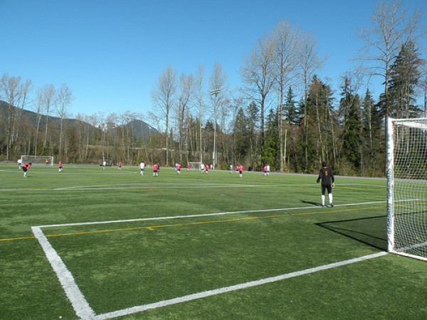 Sutherland Secondary School Sportfeld