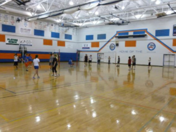 Winston Churchill High School Sporthalle