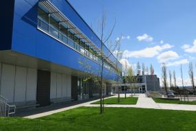 Alpha Secondary School Gebäude