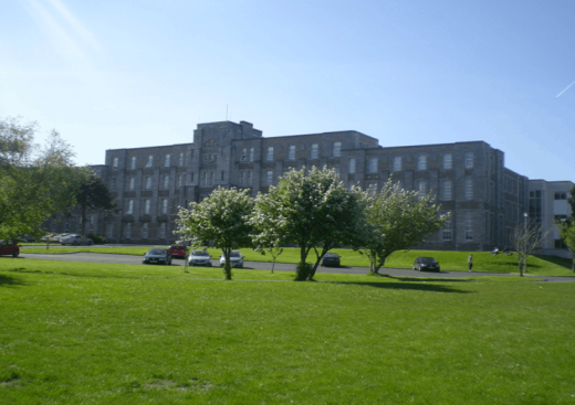Coláiste Muire Máthair