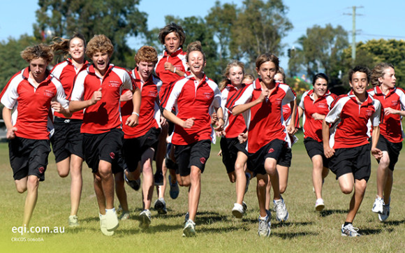 schueleraustausch-australien-schulwahl-benowa-state-high-school-lauf